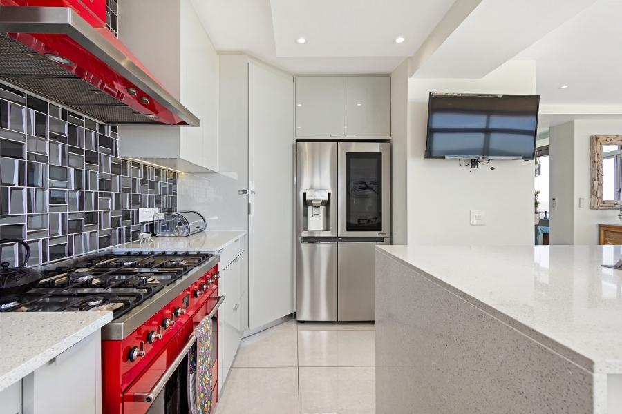 3 Bedroom Property for Sale in Table View Western Cape